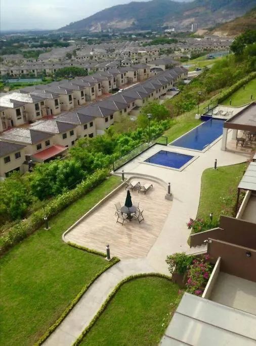 Ecusuites Penthouse Via Costa Ceibos Puerto Azul Guayaquil 0*,